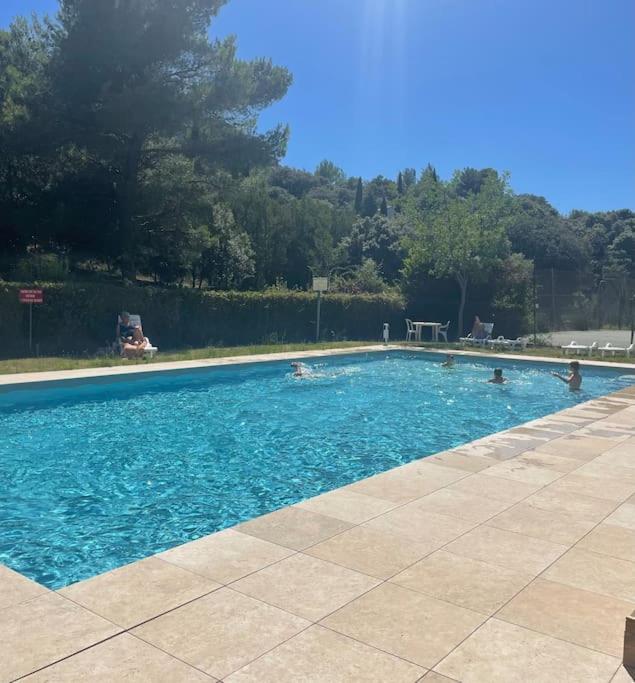 "Lou Mes" Les Baux Balcon Apartment Bagian luar foto